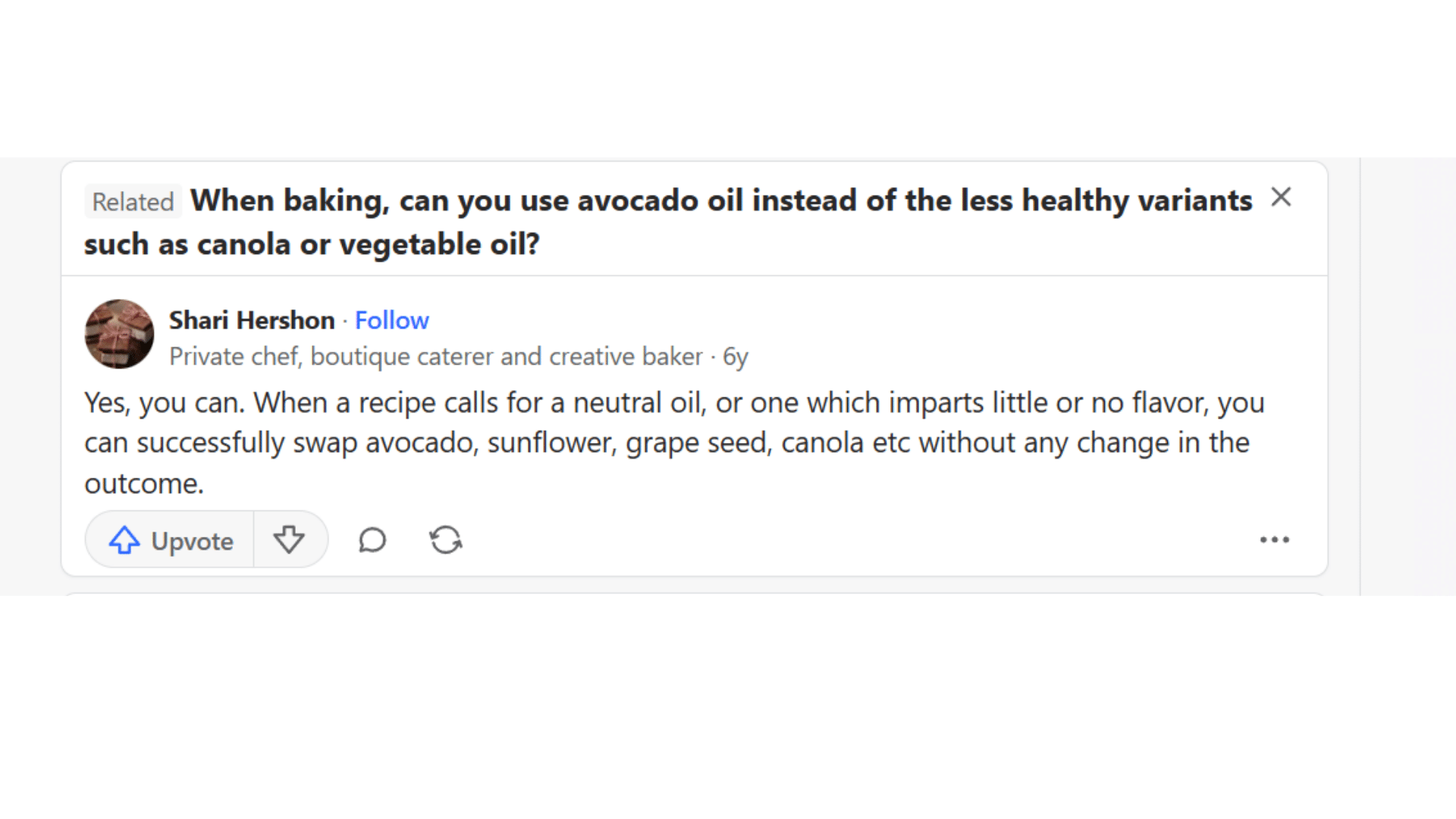 avocado oil used as substitute for vegetable oil in baking, cooking comparison with health and heat benefits