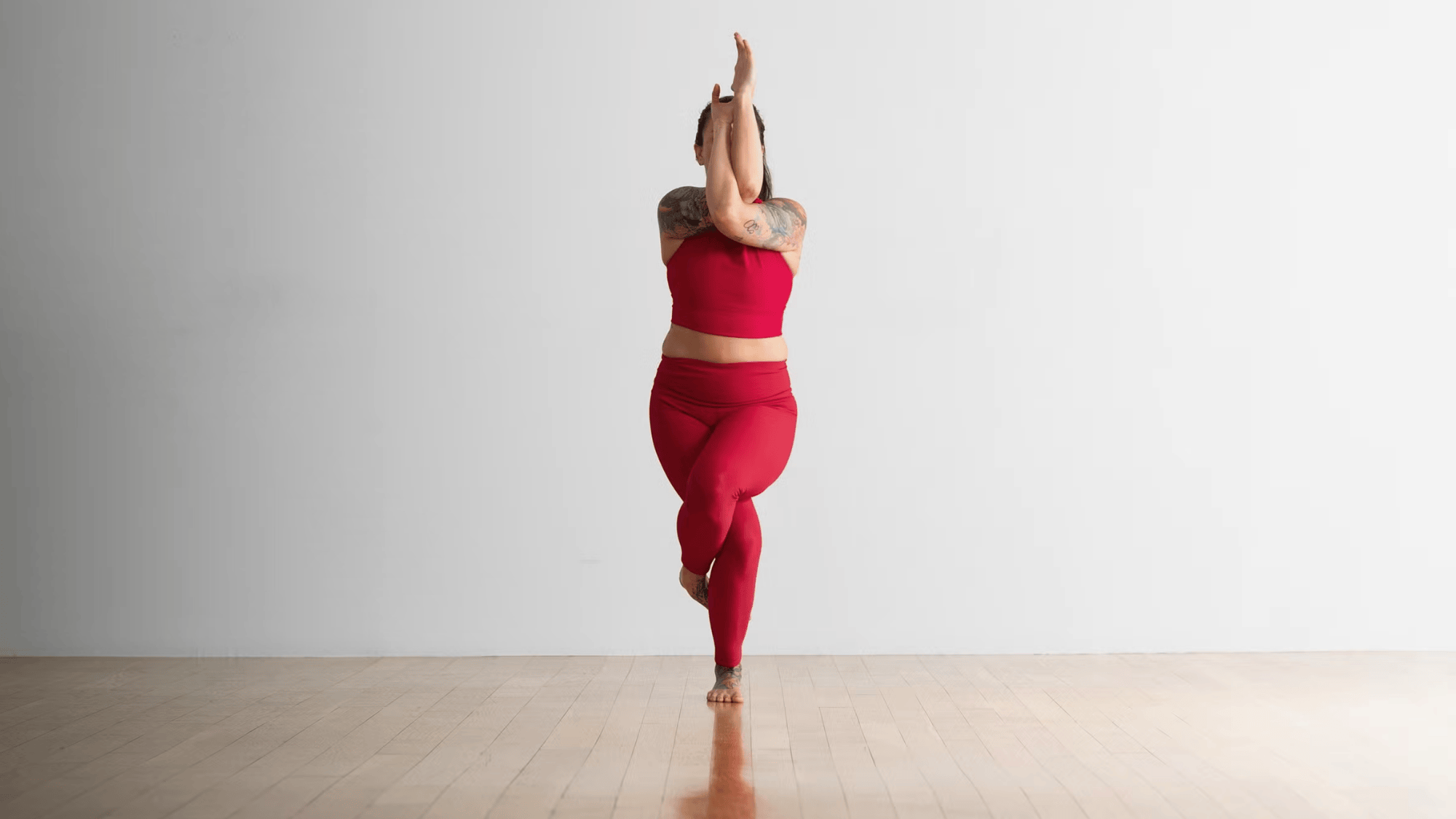 4 eagle pose garurasana